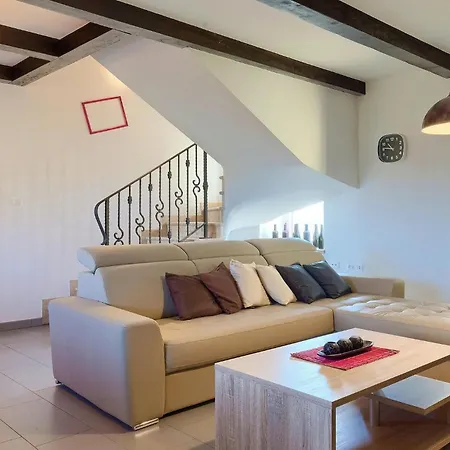 Holiday home Jona Porec