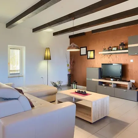 Jona Holiday home *