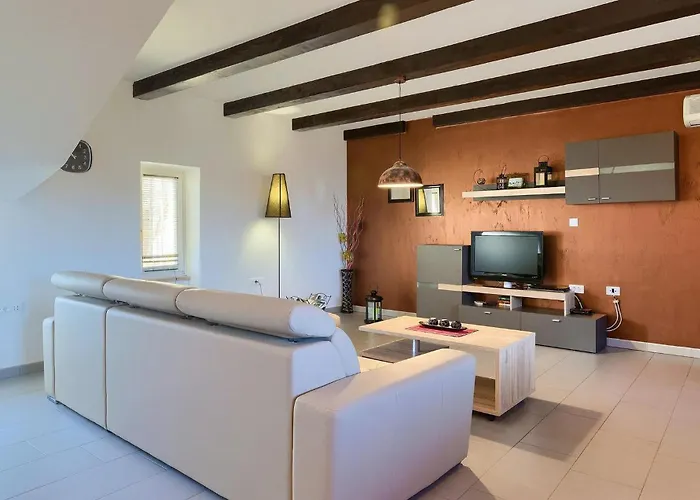 Feriehus Jona Poreč